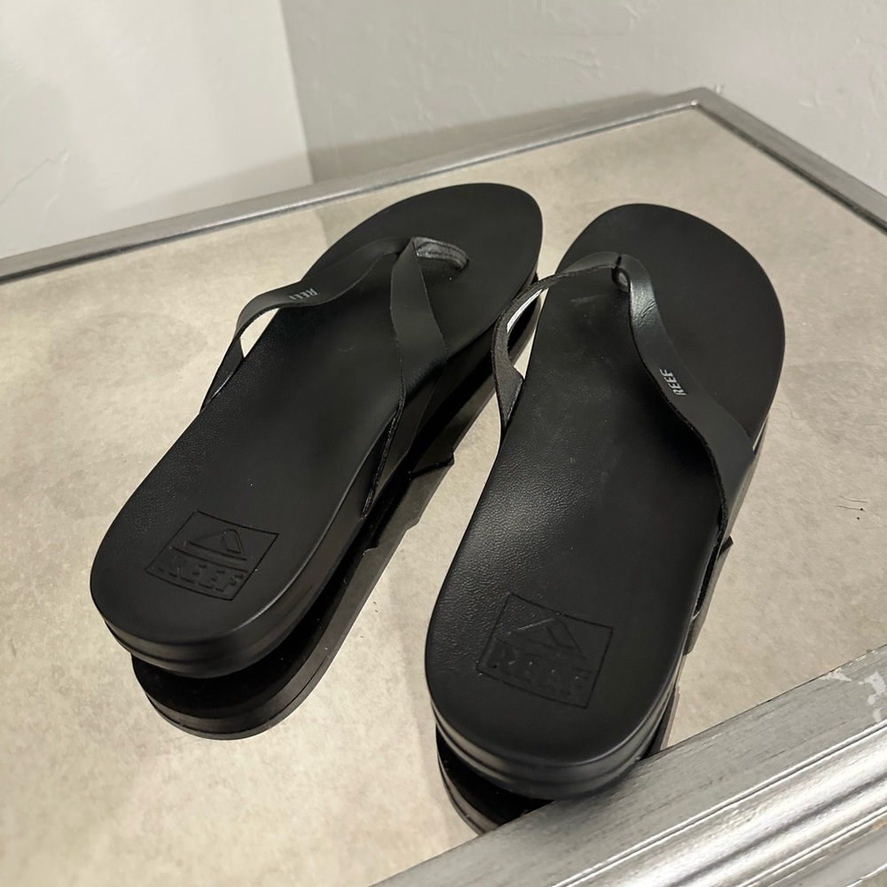 Reef sandals